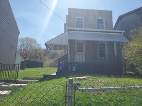 Building Photo - 1736 Fairview St