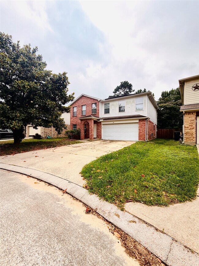 Foto del edificio - 919 Ivycroft Ln