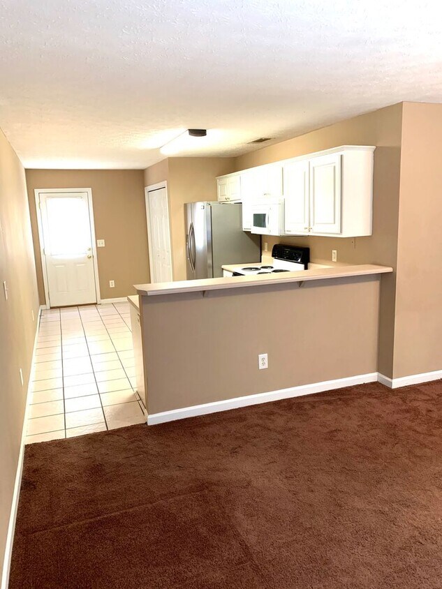 Foto principal - 1951 Rock Ledge Court Auburn, AL 36832