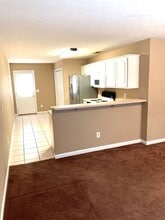 Building Photo - 1951 Rock Ledge Ct