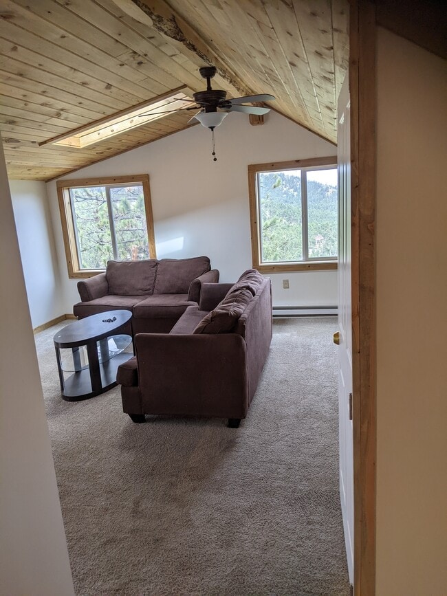 Foto del edificio - 22517 Shawnee Rd