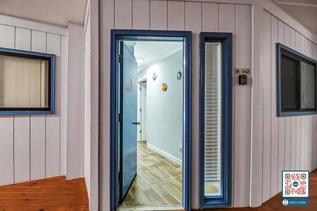 Foto del edificio - Coastal Villa With Ocean Views – Fully Furnished - SPECIAL