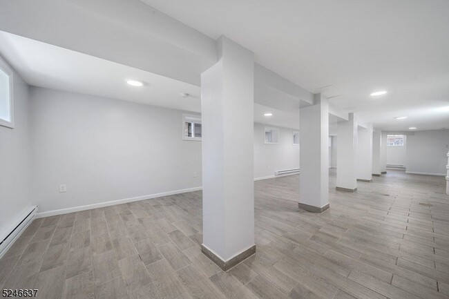Foto del edificio - 133 Beach St