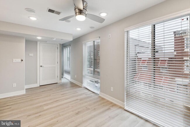 Foto del edificio - 2408 N Mascher St