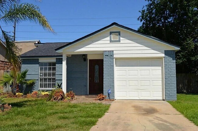 Foto del edificio - 13115 Pebblewalk Cir S