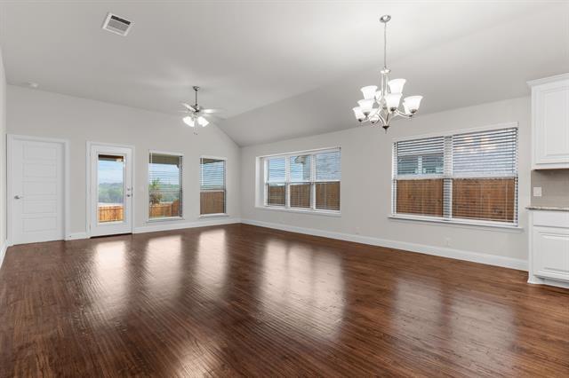 Foto del edificio - 621 Shellbrooke Ln