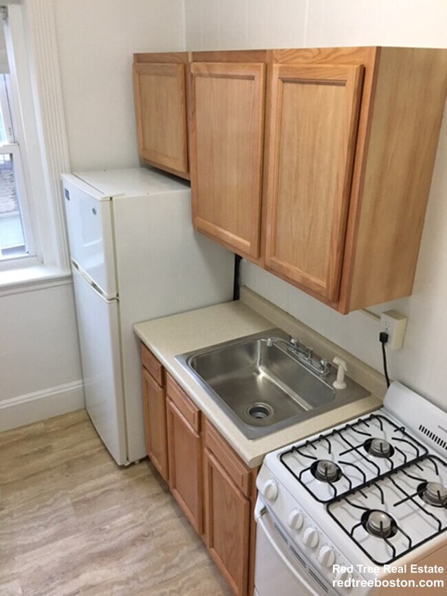 Photo - 1334 Commonwealth Ave Apartment