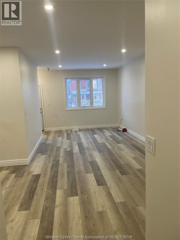 Photo du bâtiment - 645 Janette Ave