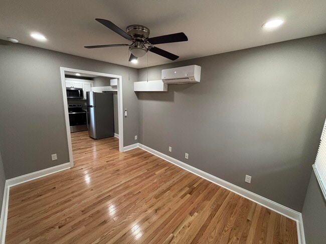 Foto del edificio - 402 Gunn St