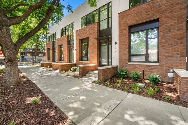 Building Photo - 2226 I St