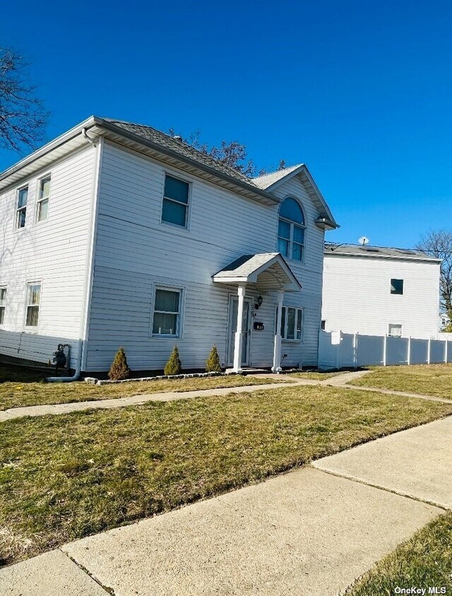 223 Westbury Blvd, Hempstead, NY 11550 House Rental in Hempstead, NY