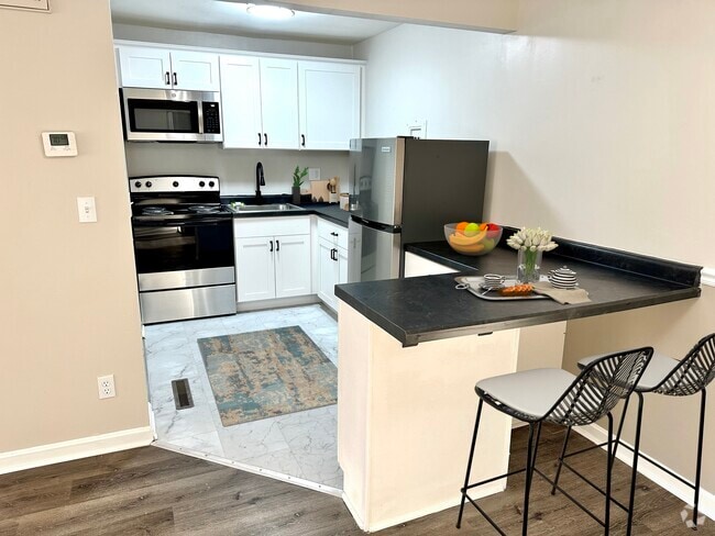 Building Photo - 2600 Le Blanc Ct.