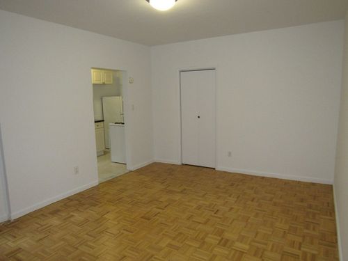 Primary Photo - 628 W 151st St