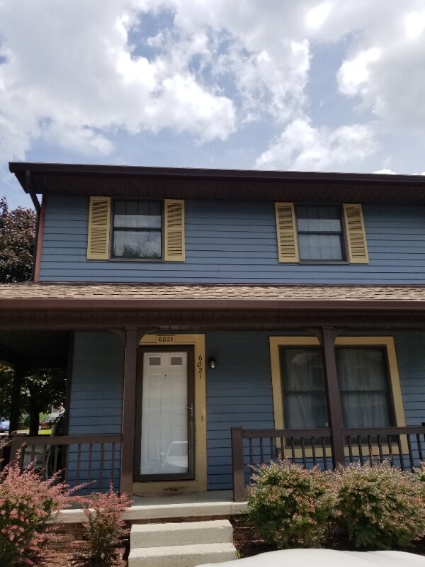 6021 Applecrest Ct, Youngstown, OH 44512 House Rental in Youngstown