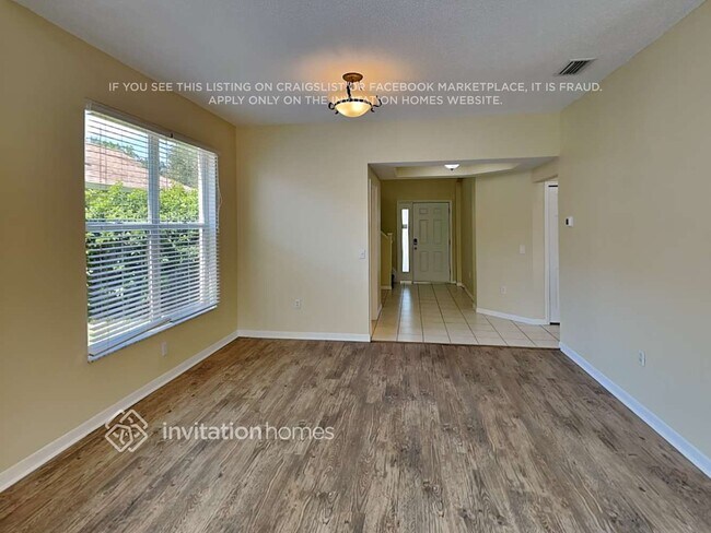Foto del edificio - 12044 Winding Woods Way