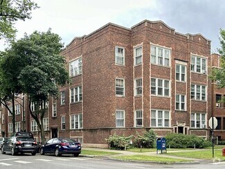 Building Photo - 1917 W Winnemac Ave