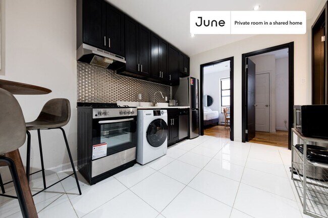 Foto del edificio - Room in Shared 4 bed/3 bath home