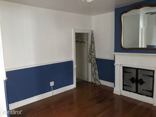 2 Br 1 Bath Apartment 141 Augusta Street Condo For Rent In Primary Photo 2 Br 1 Bath Apartment 141 Augusta Street