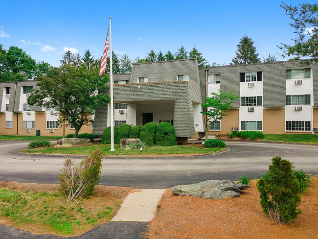 Foto del edificio - East Shore Apartment Homes