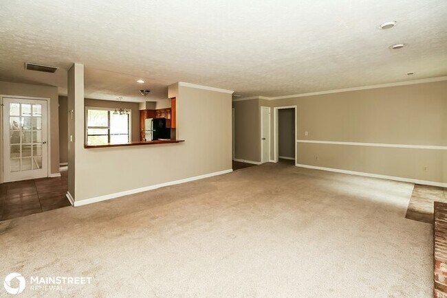 Building Photo - 823 Darlington Dr, Jonesboro, GA 30238