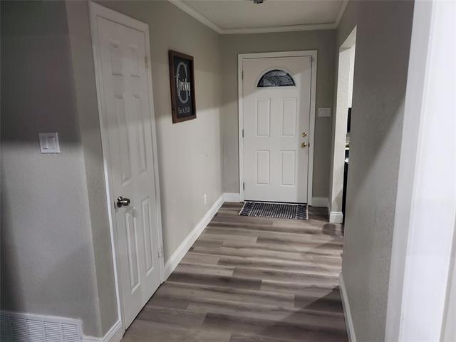 Building Photo - 1717 15th Pl