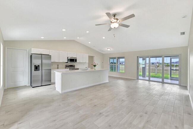 Building Photo - 3809 NW 38th St