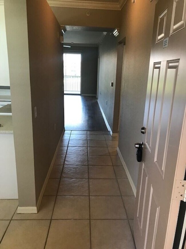 Foto del edificio - 8570 Kingbird Loop