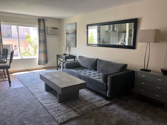 Building Photo - 6780 Friars Rd