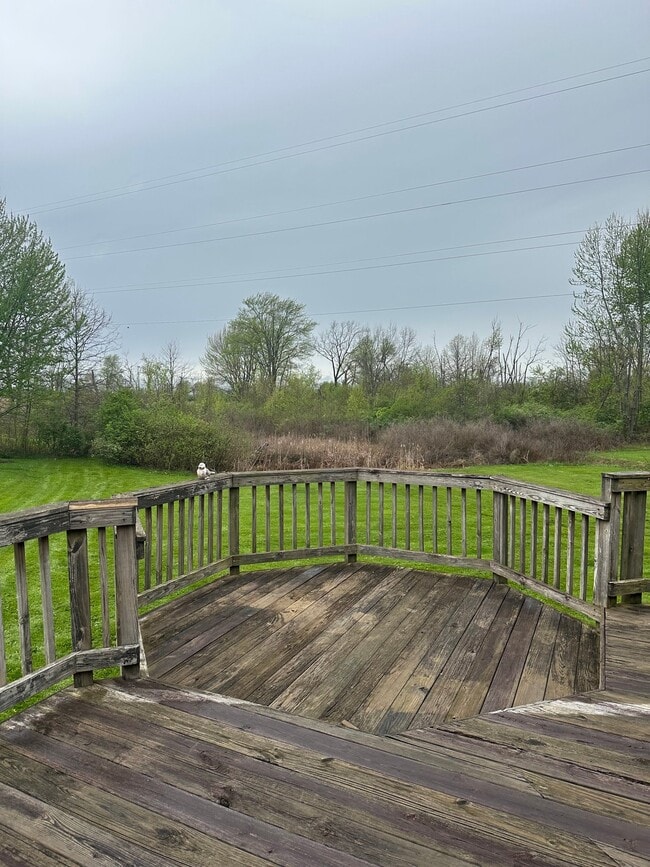 Foto del edificio - 1211 Walcrest Dr