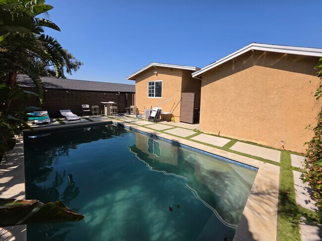Foto del edificio - 7614 Kyle St
