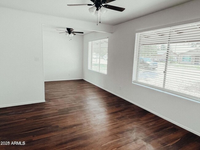 Foto del edificio - 2342 W Sunnyside Ave