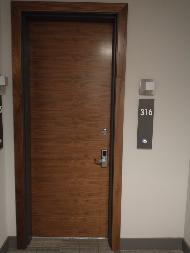 Foto del edificio - 1350 Maryland Ave NE