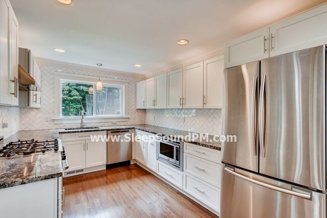 Foto del edificio - 2696 SW Gerald Ave