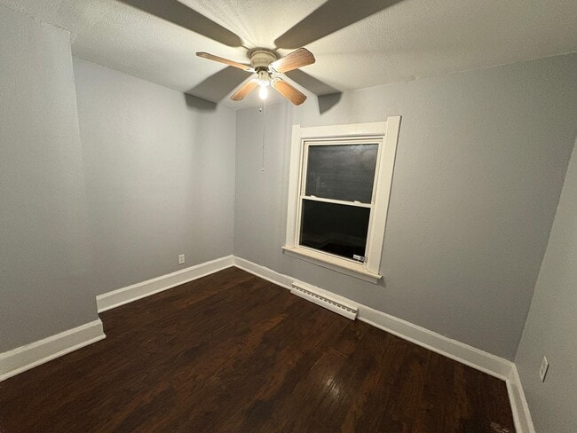 Foto del edificio - 261 Spring Grove Ave