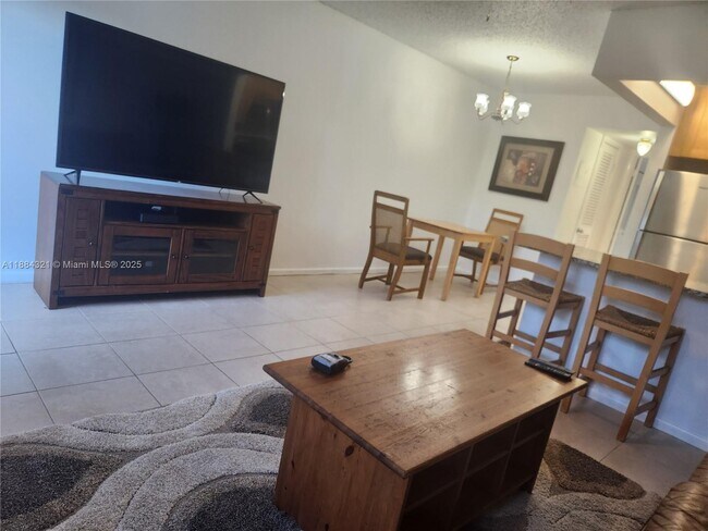 Foto del edificio - 326 Durham Cir