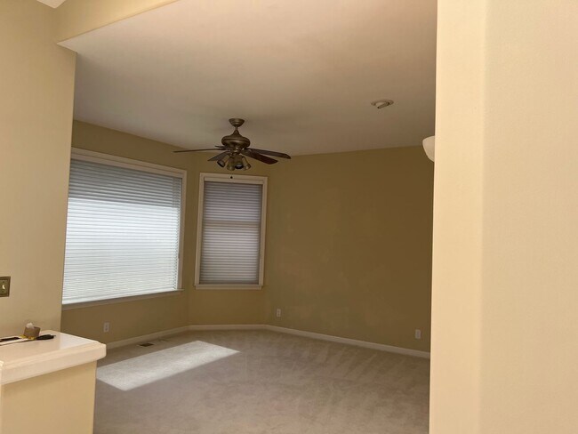 Foto del edificio - 3 Bedroom 3 Bath Home in the Knolls