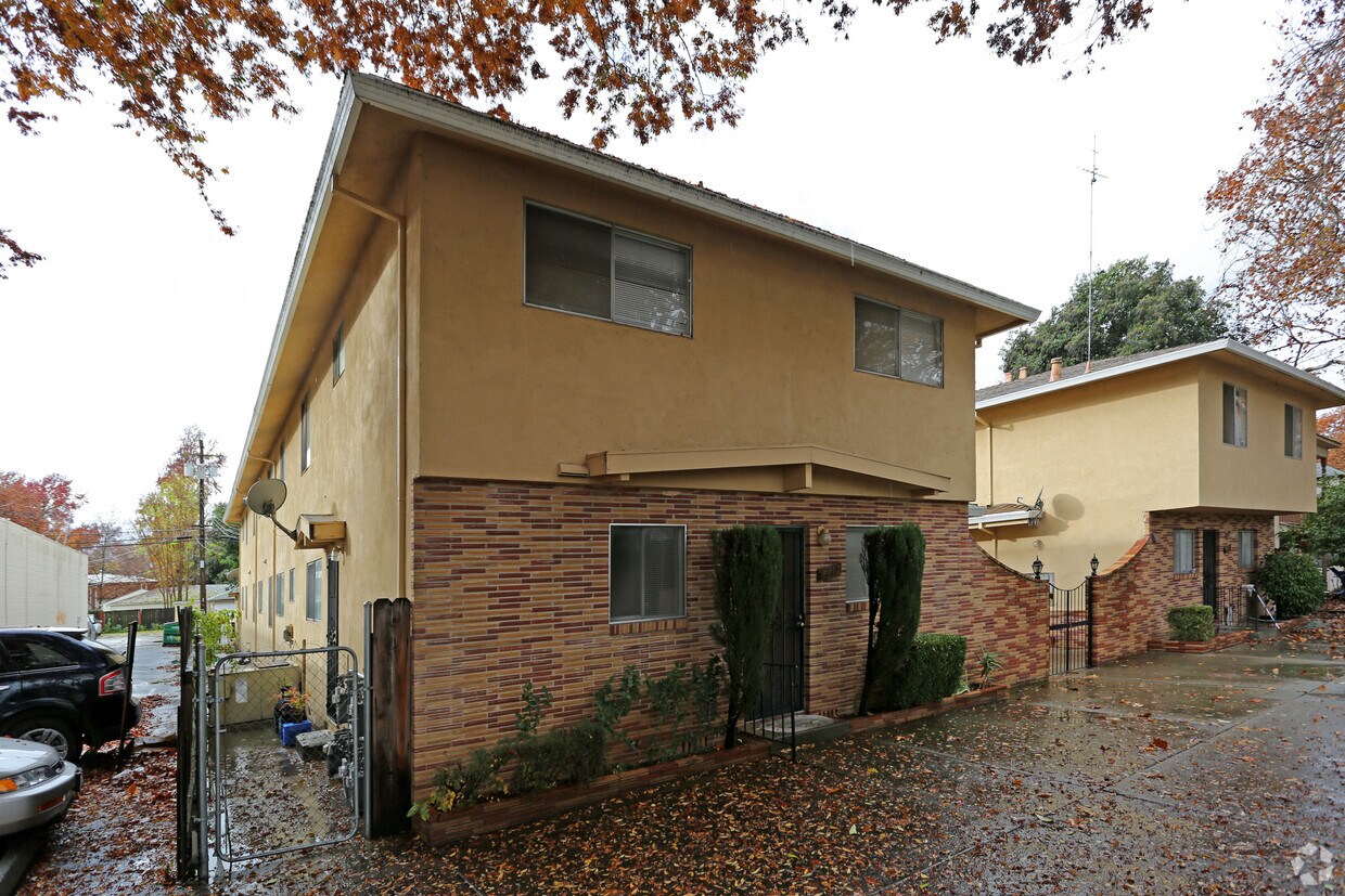 Foto del edificio - 1228 T St