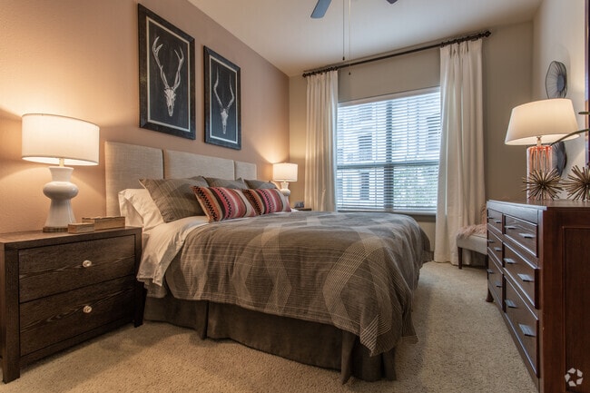 1 BR, 1 BA - 780 SF - THE ABBEY AT NORTHPOINT