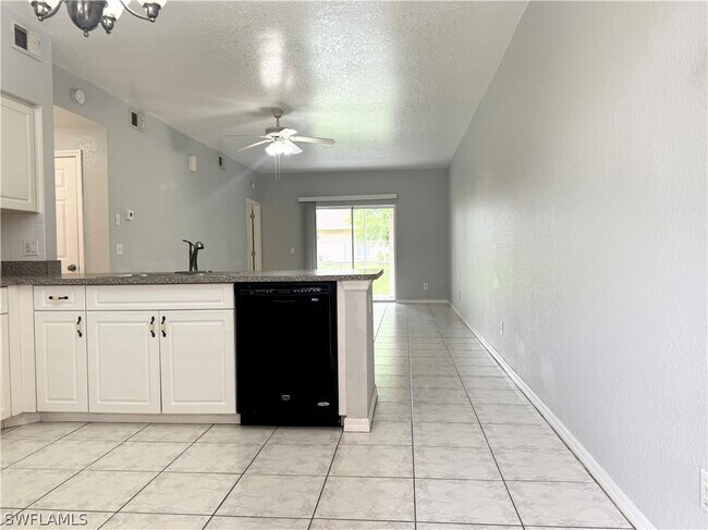 Foto del edificio - 1109 SW 48th Terrace