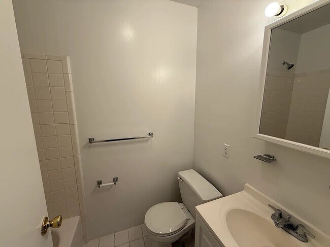 Building Photo - 630 Tenth Avenue