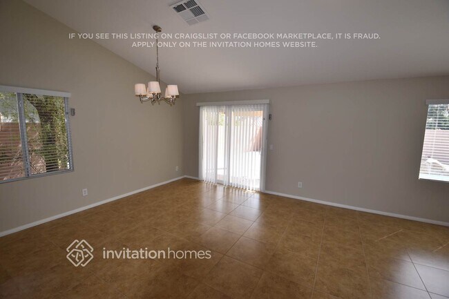 Building Photo - 320 Perry Ellis Dr