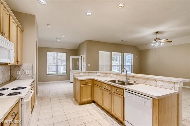 Foto del edificio - 4 br, 2 bath House - 19239 Hollis Garden D...