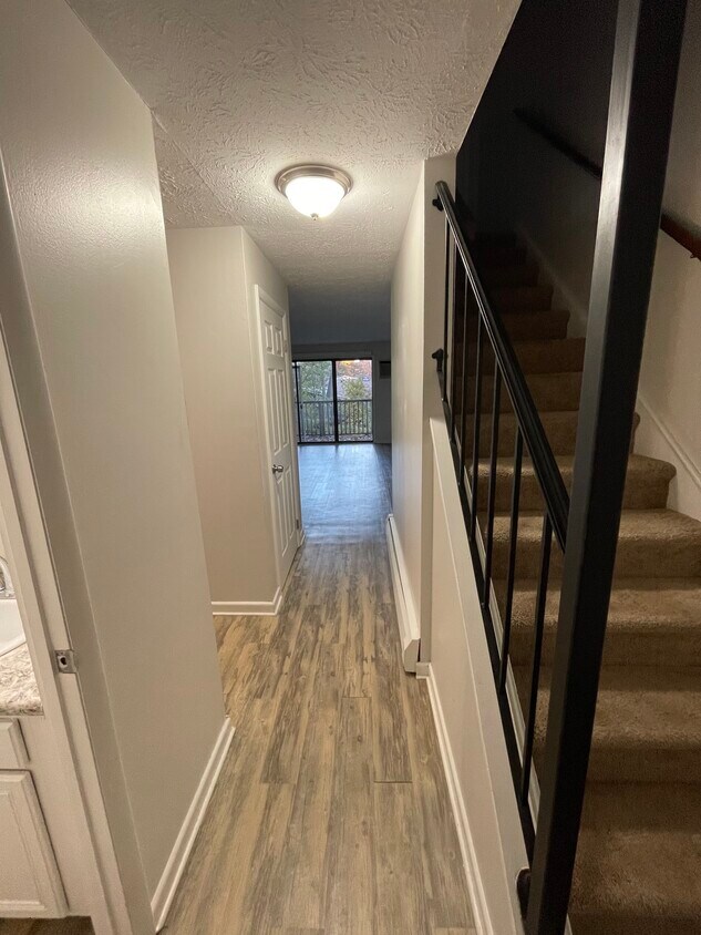 Foto principal - 339 Oakland St