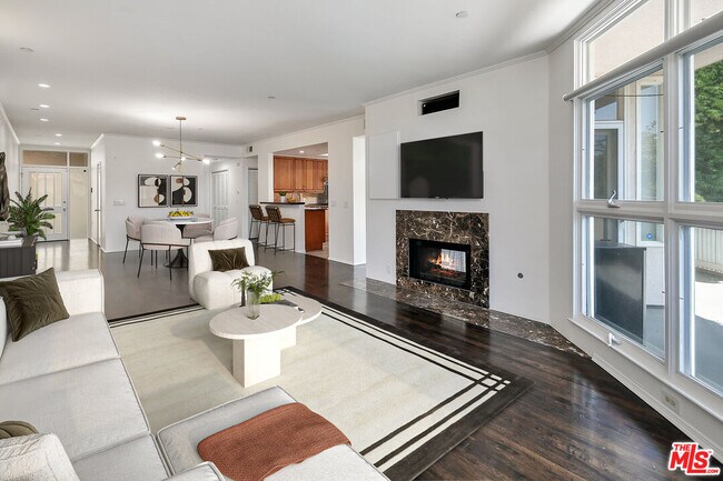 Foto del edificio - 2115 3rd St