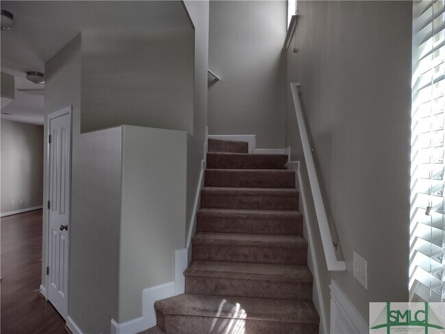 Foto del edificio - 50 Summer Hill Ct