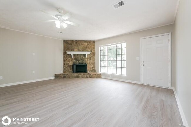 Foto del edificio - 8236 Greenmar Way, Riverdale, GA 30274
