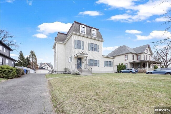 Foto del edificio - 56 Woodward Ave