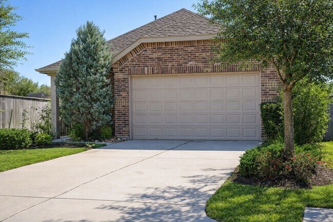 Foto del edificio - 137 Emory Birch