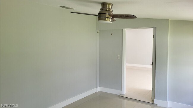 Foto del edificio - 620 El Dorado Pkwy E