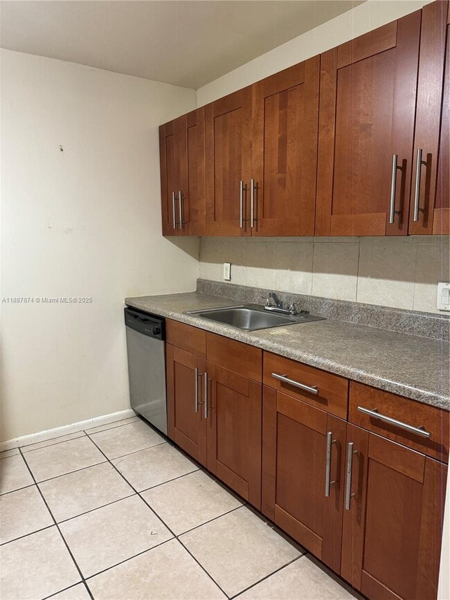 Foto del edificio - 13550 SW 6th Ct